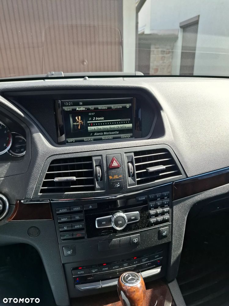 Mercedes-Benz Klasa E - 6