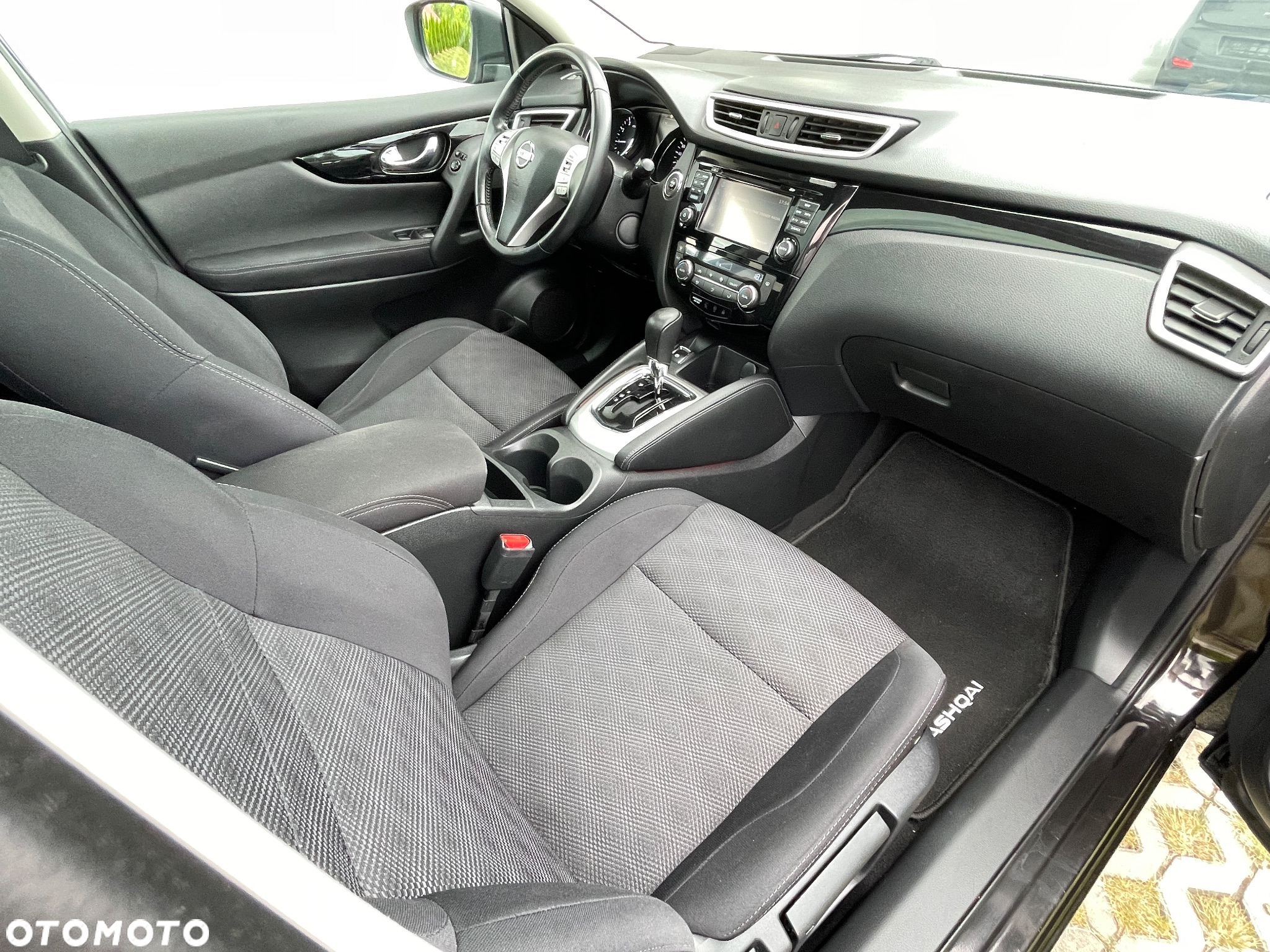 Nissan Qashqai 1.2 DIG-T Xtronic 360 - 16