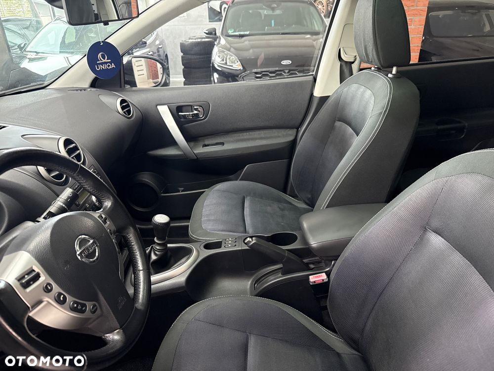 Nissan Qashqai 2.0 dCi DPF acenta - 16