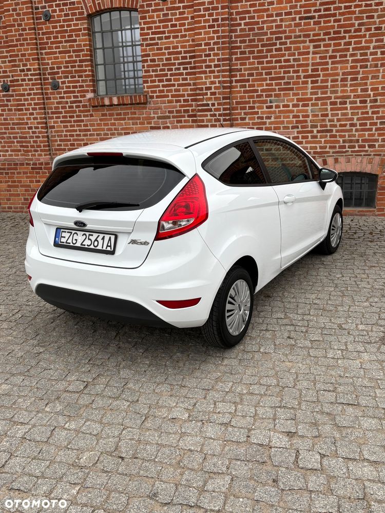 Ford Fiesta 1.25 Trend Edition - 7