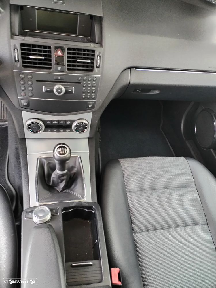 Mercedes-Benz C 250 CDi Avantgarde BlueEfficiency - 18