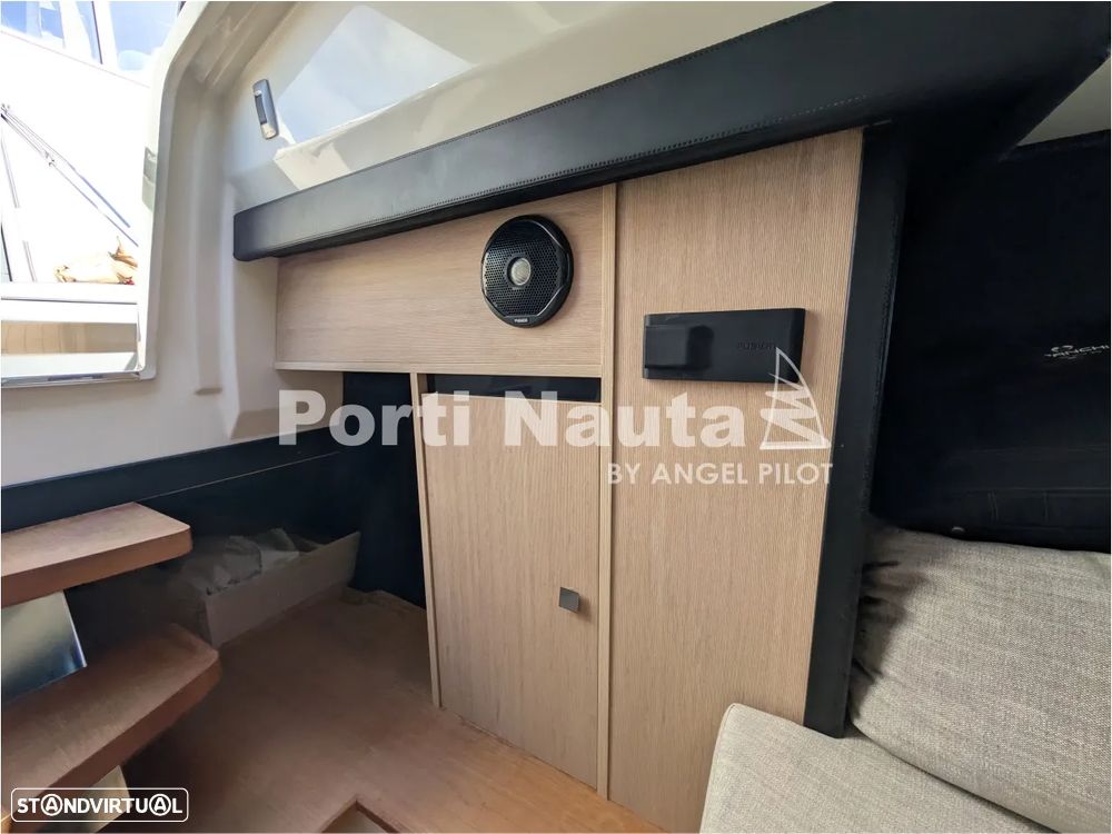 Cranchi Endurance 30 - 25