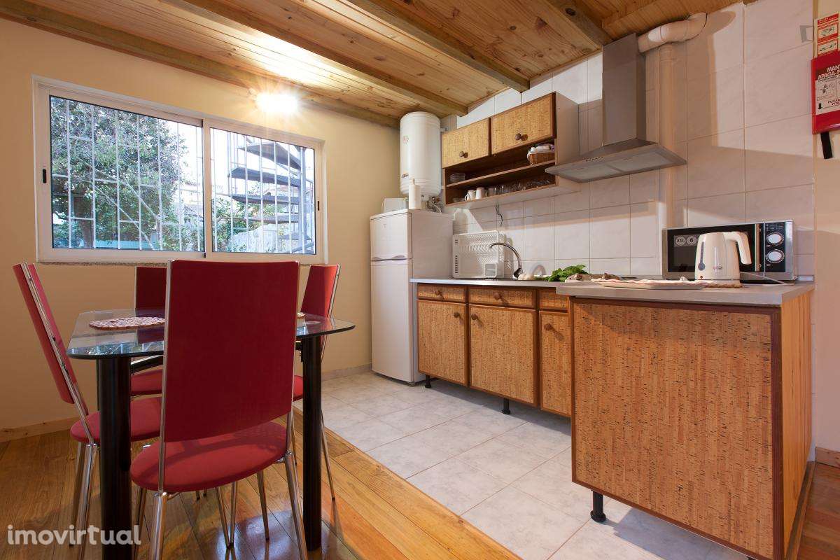 Apartamento com 2 quartos - localizado em Cedofeita Porto - Grande imagem: 3/8