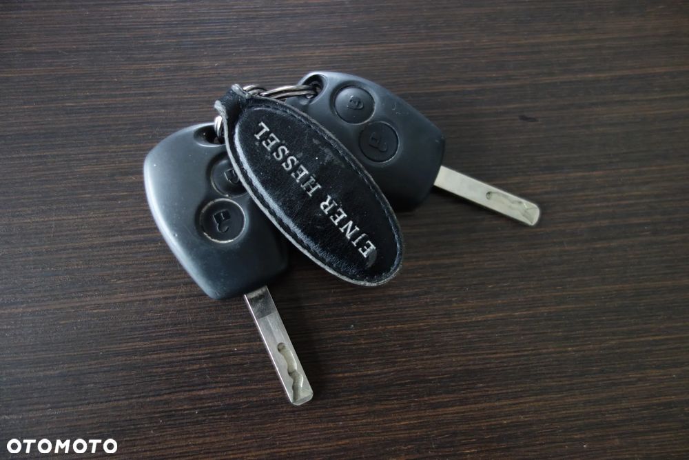 Renault Trafic 2.0 DCI  120 KM L1H1 Klima Kamera Webasto Ledy - 22