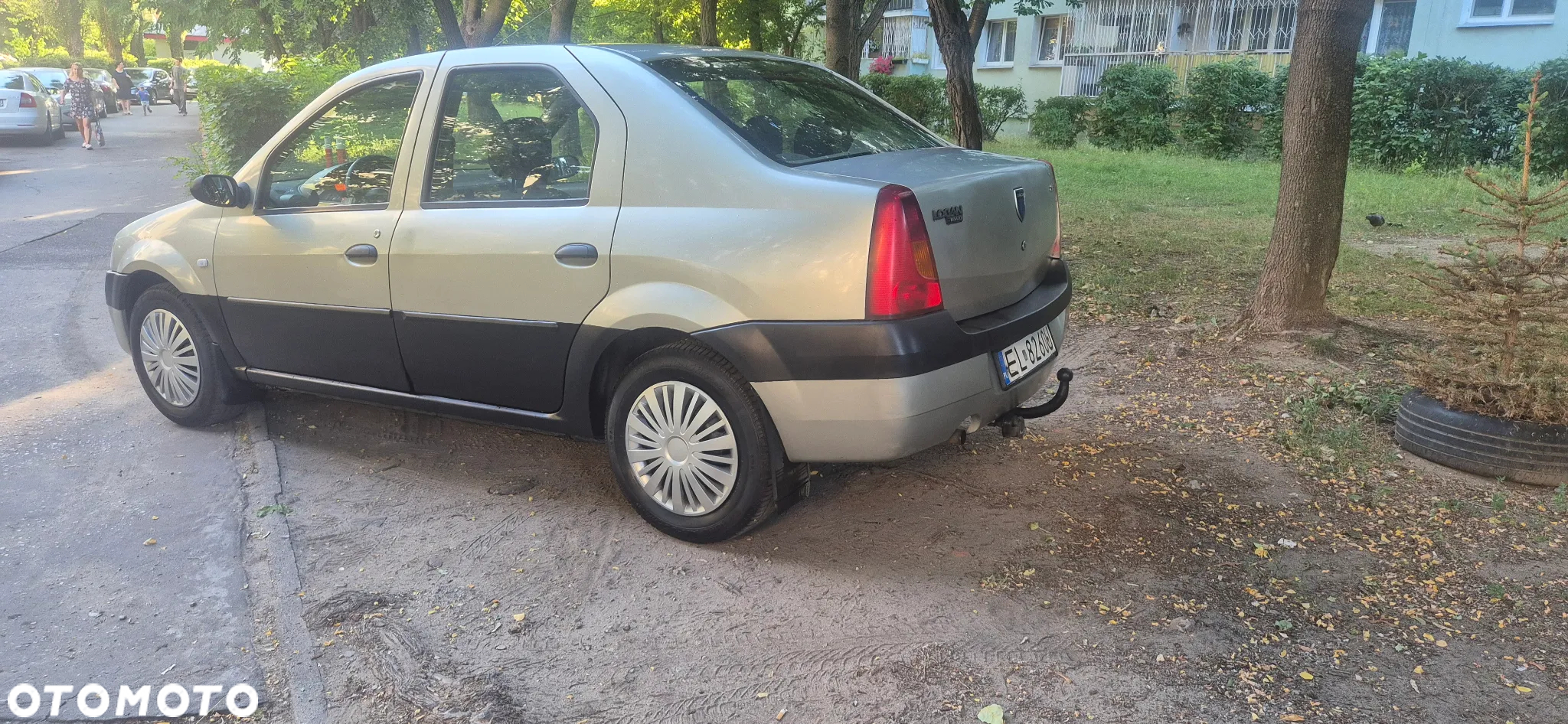 Dacia Logan 1.5 dCi Laureate - 4