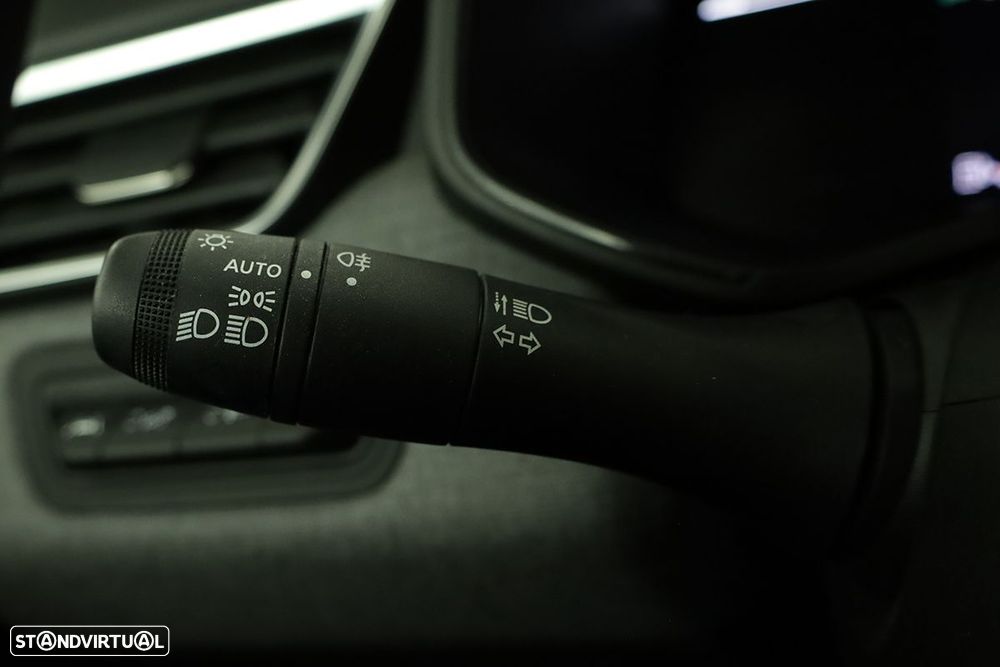 Renault Clio 1.0 TCe Evolution - 16