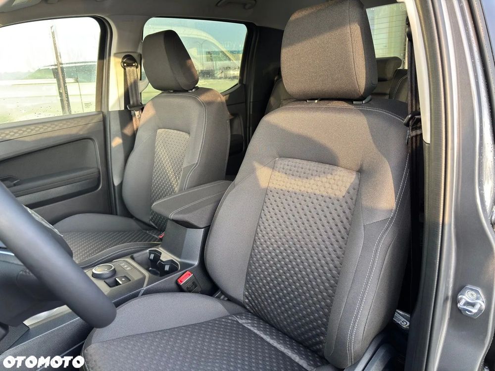 Volkswagen Amarok - 6