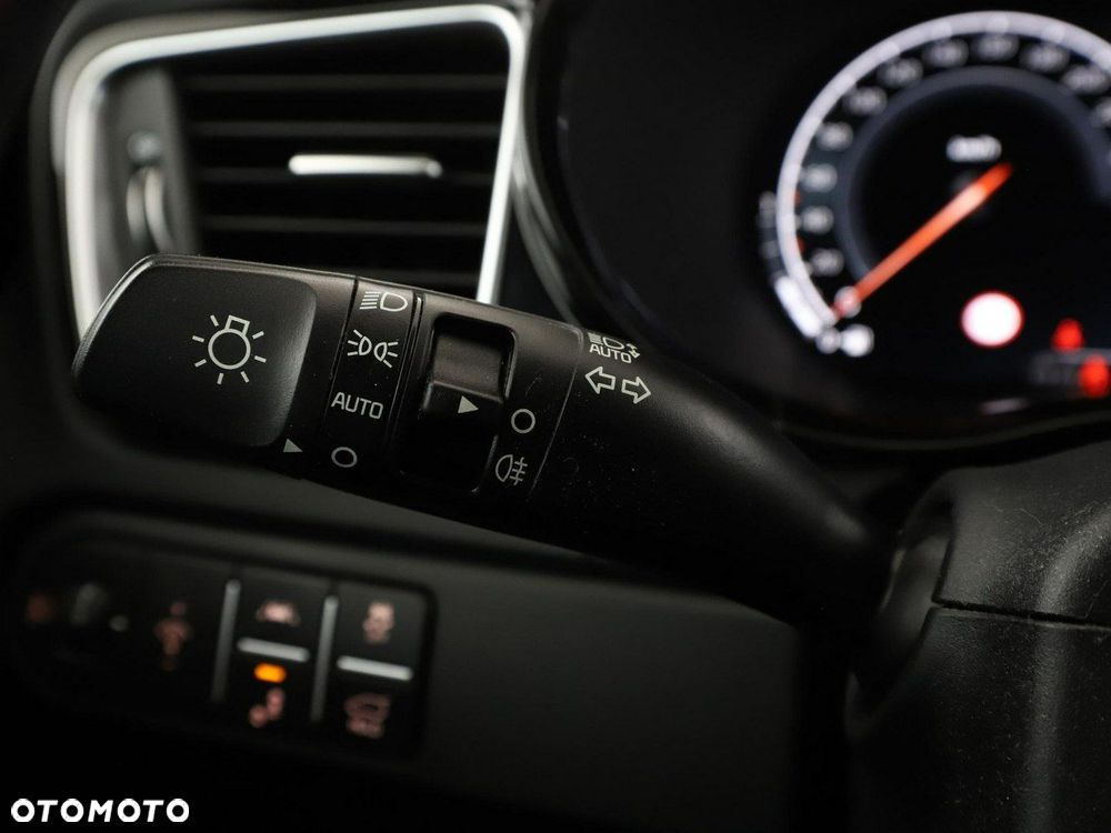 Kia ProCeed - 36