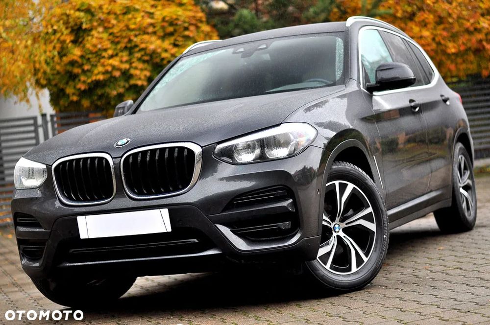 BMW X3 sDrive18d Business Edition - 1