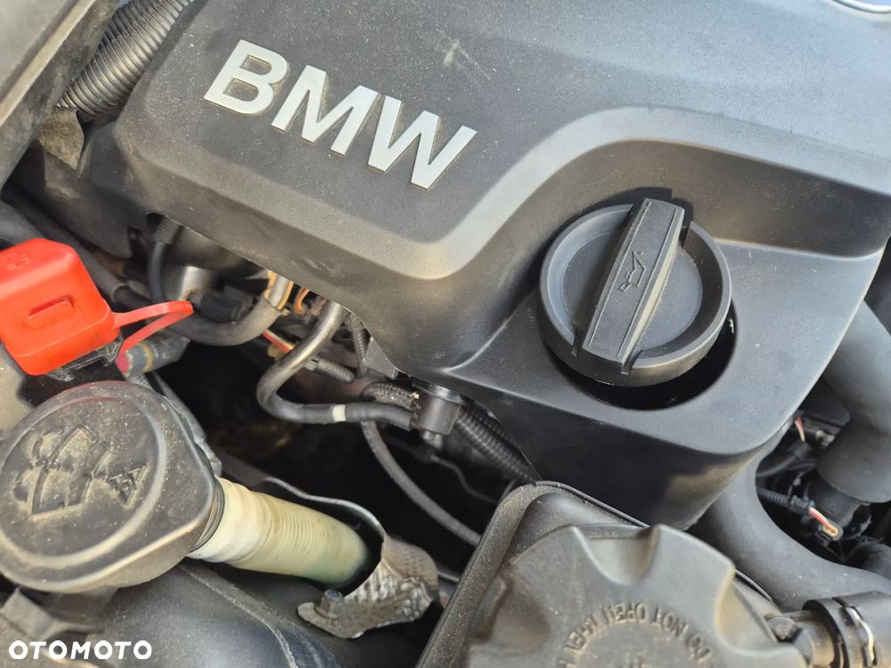 BMW X1 sDrive20i xLine - 19