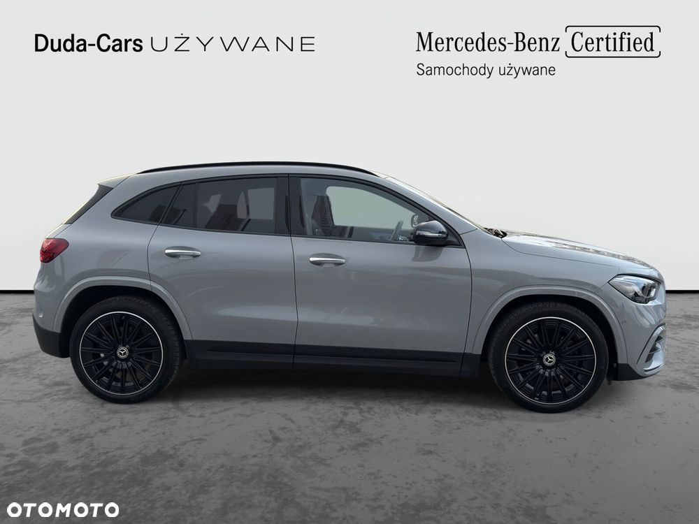 Mercedes-Benz GLA - 7