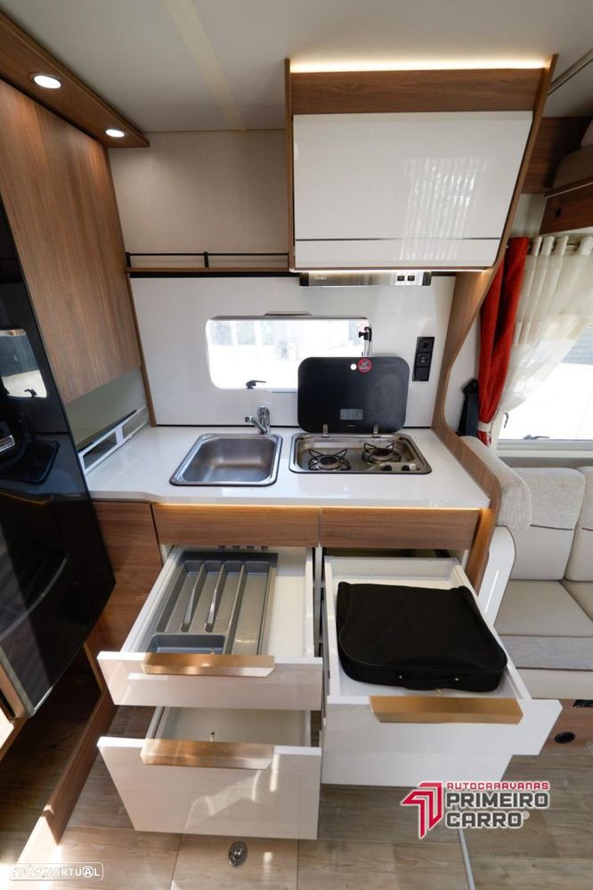 Pilote Aventura P626 c.basculante - 6