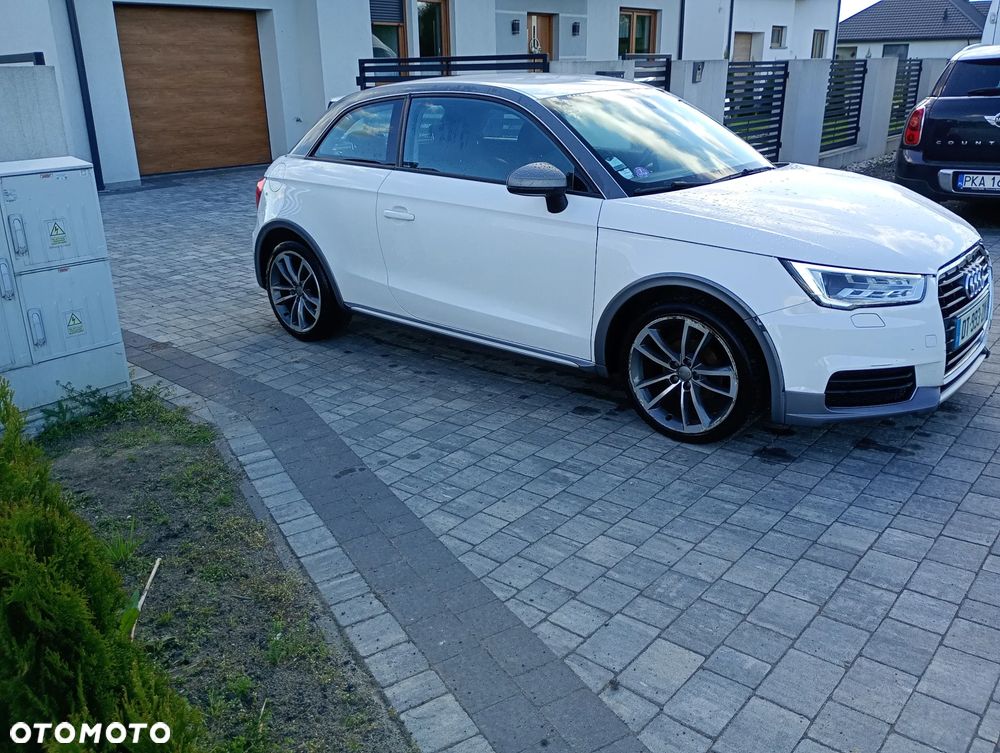 Audi A1 3-drzwiowe 1.0 TFSI ultra sport - 2