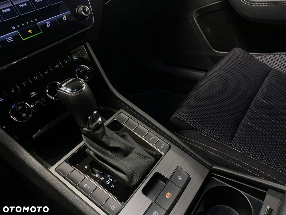 Skoda Superb - 38