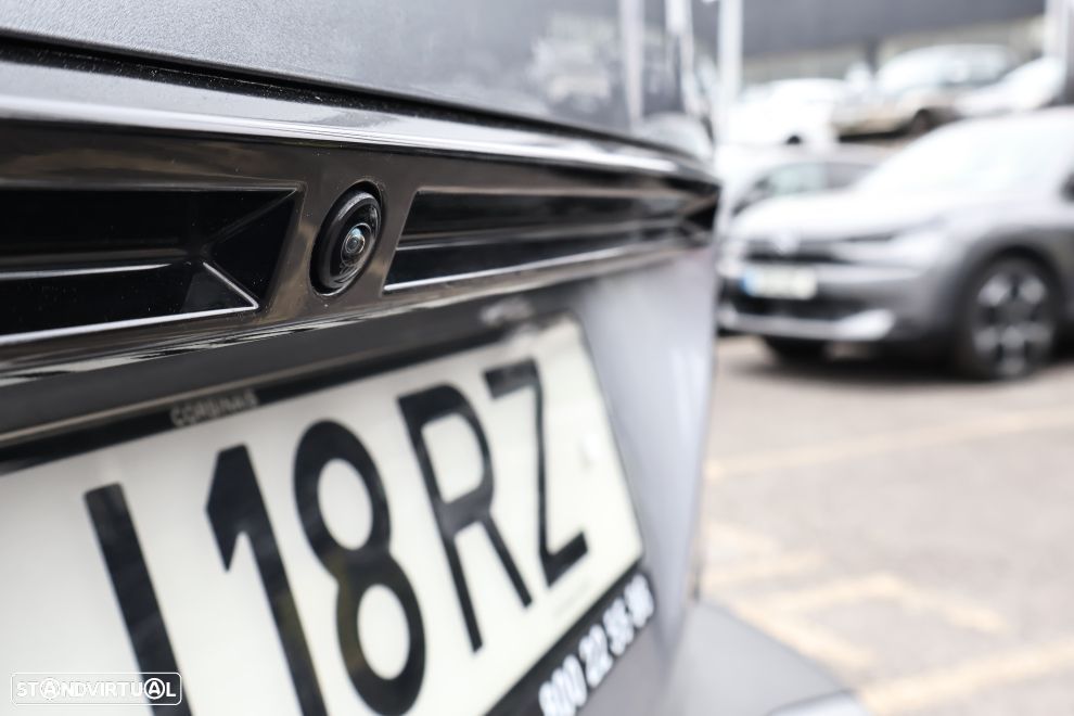 Peugeot 2008 1.2 Hybrid Allure e-DCS6 - 7