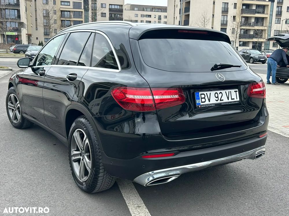 Mercedes-Benz GLC 250 d 4MATIC - 17