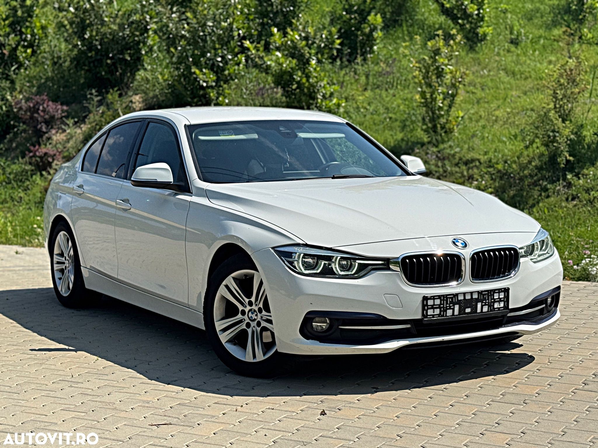 BMW Seria 3 - 1