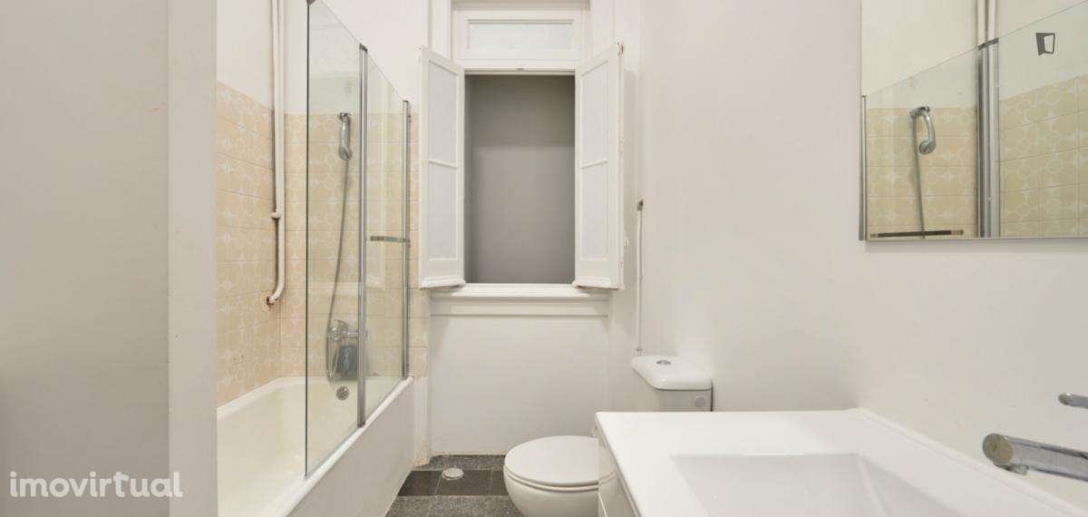 Quarto - localizado em Saldanha Lisbon - Grande imagem: 2/12