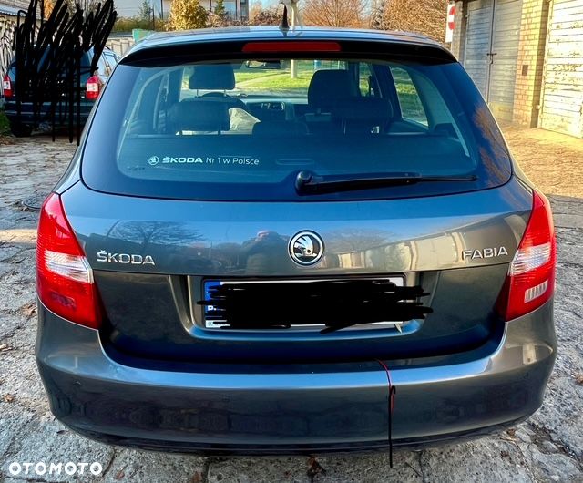 Skoda Fabia 1.4 16V Active Plus - 4