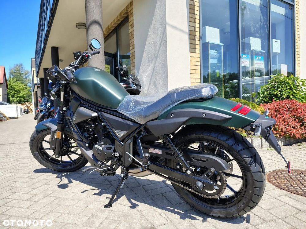 Zontes 125 C2 - 10