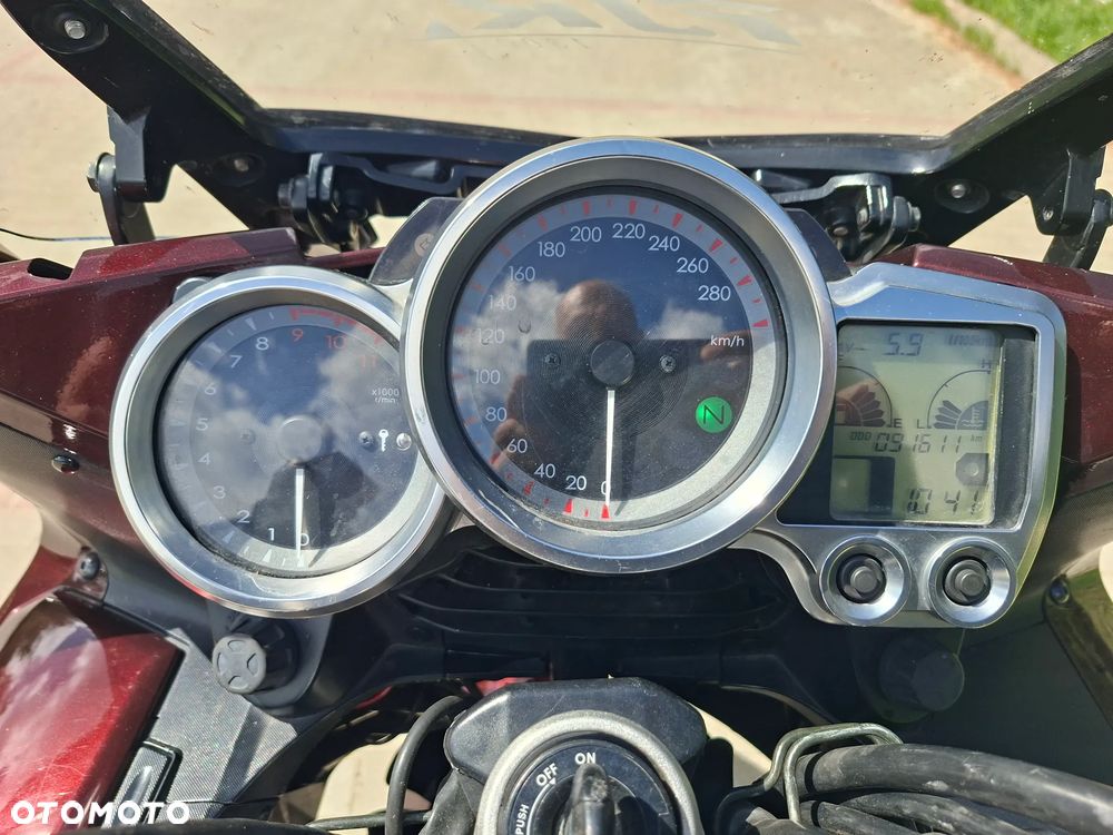 Yamaha FJR - 7
