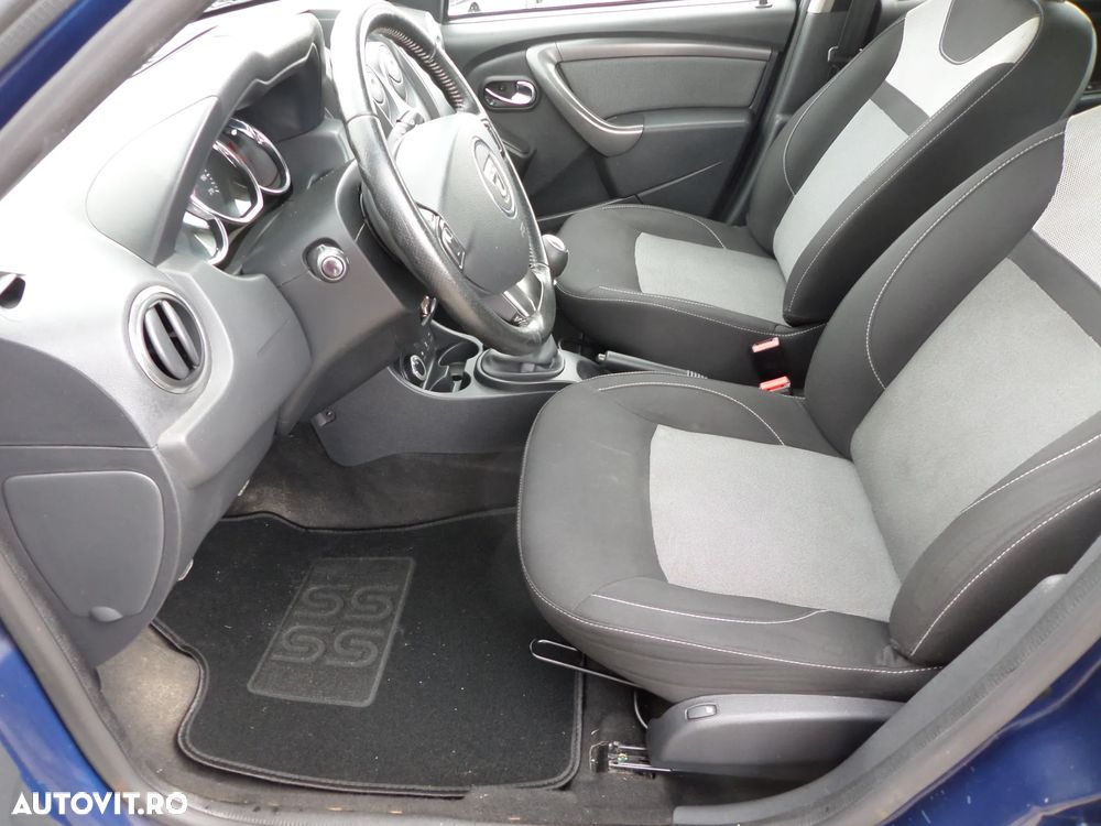 Dacia Duster 1.5 dCi 4x4 Laureate - 12
