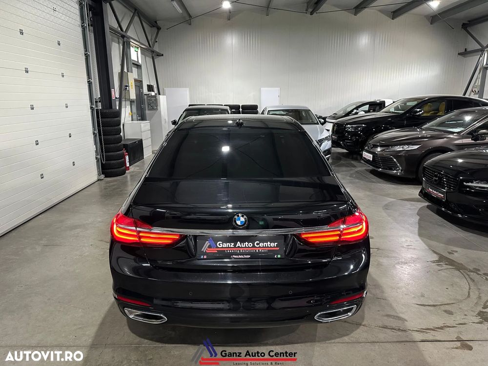 BMW Seria 7 740Le iPerformance - 25