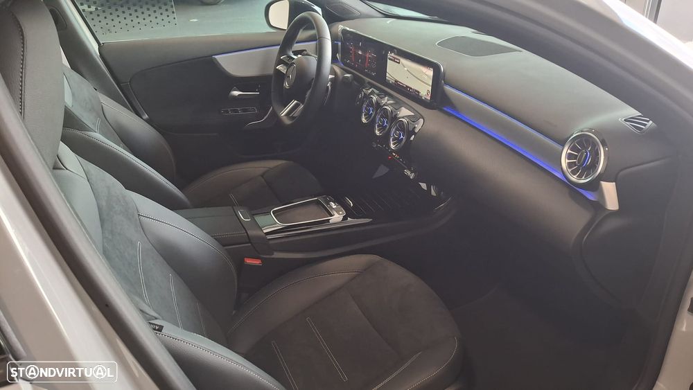 Mercedes-Benz A 180 d 8G-DCT Special Edition - 12