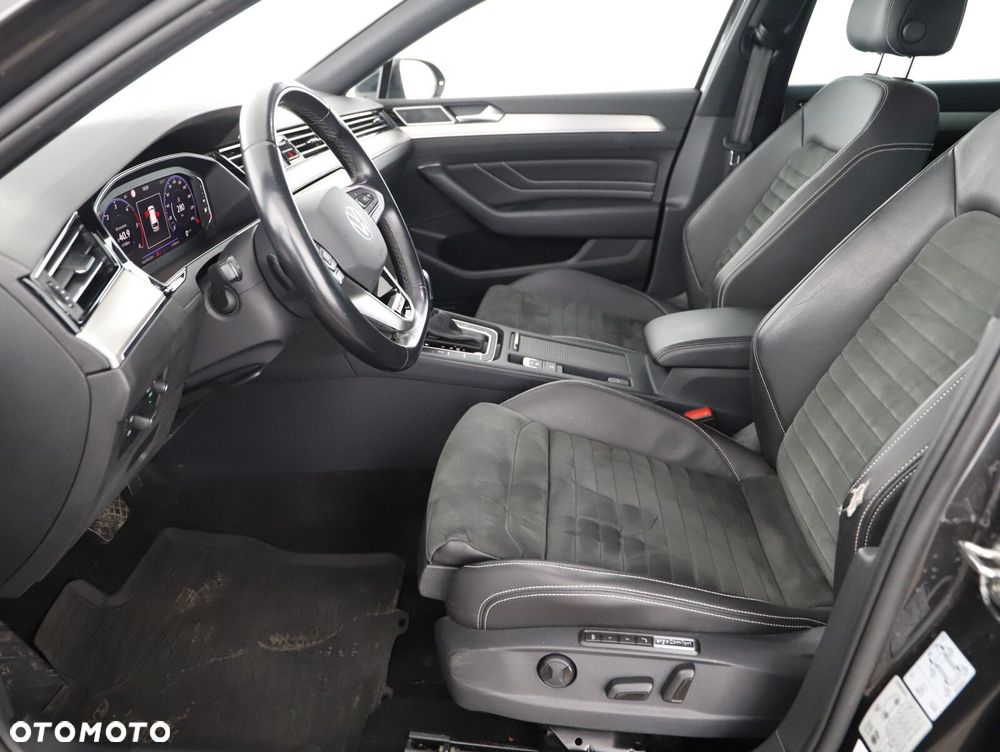 Volkswagen Passat - 9