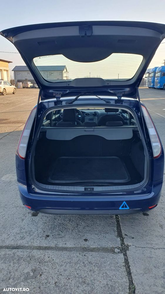 Ford Focus 1.6 TDCi DPF Trend - 5