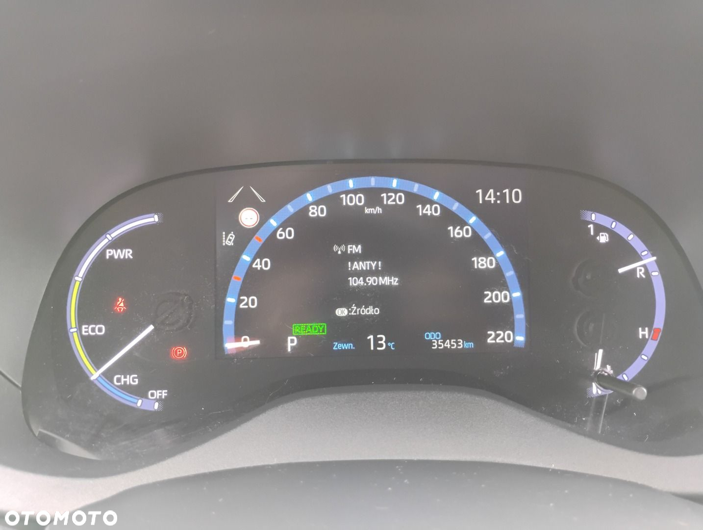 Toyota Yaris Cross - 12