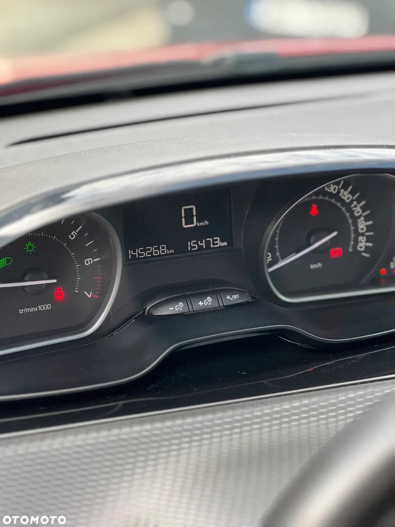 Peugeot 2008 1.2 Pure Tech Style S&S - 15