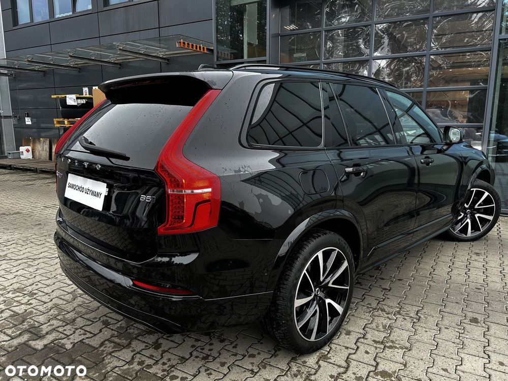 Volvo XC 90 - 8