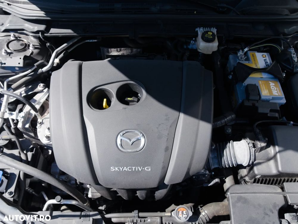 Mazda 3 SKYACTIV-G 2.0 M-Hybrid - 14