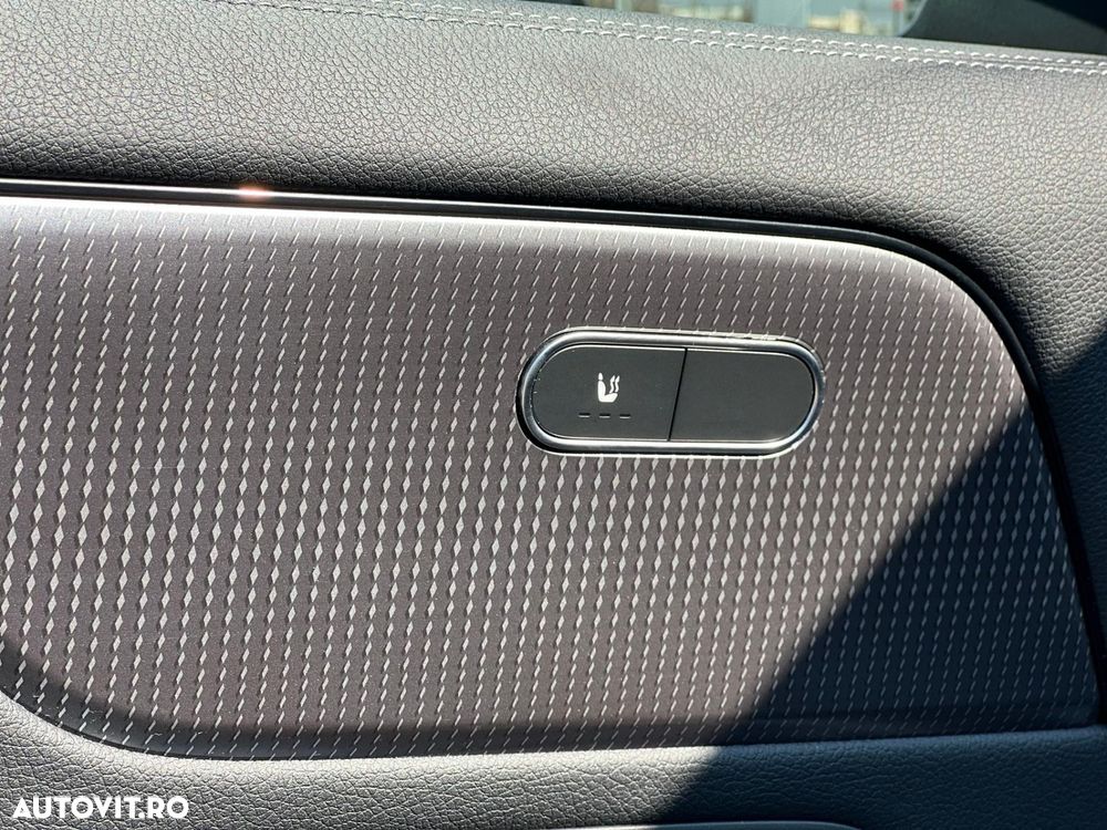 Mercedes-Benz GLA - 10