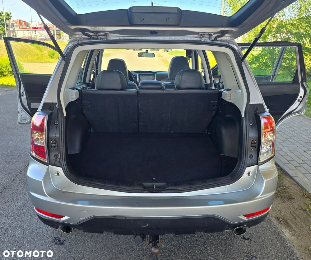Subaru Forester 2.0D Exclusive EU6 - 11