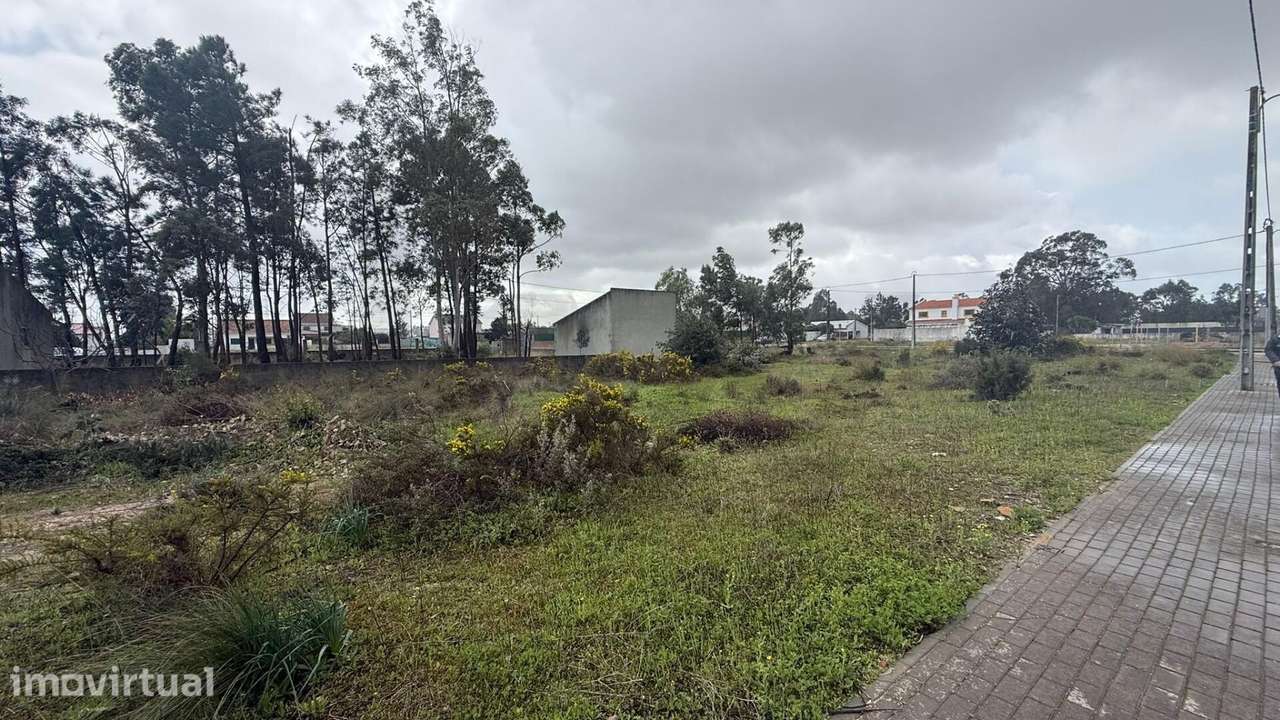 Terreno Urbano para Construção / Quinta da Marquesa III / Inserido num - Grande imagem: 2/6