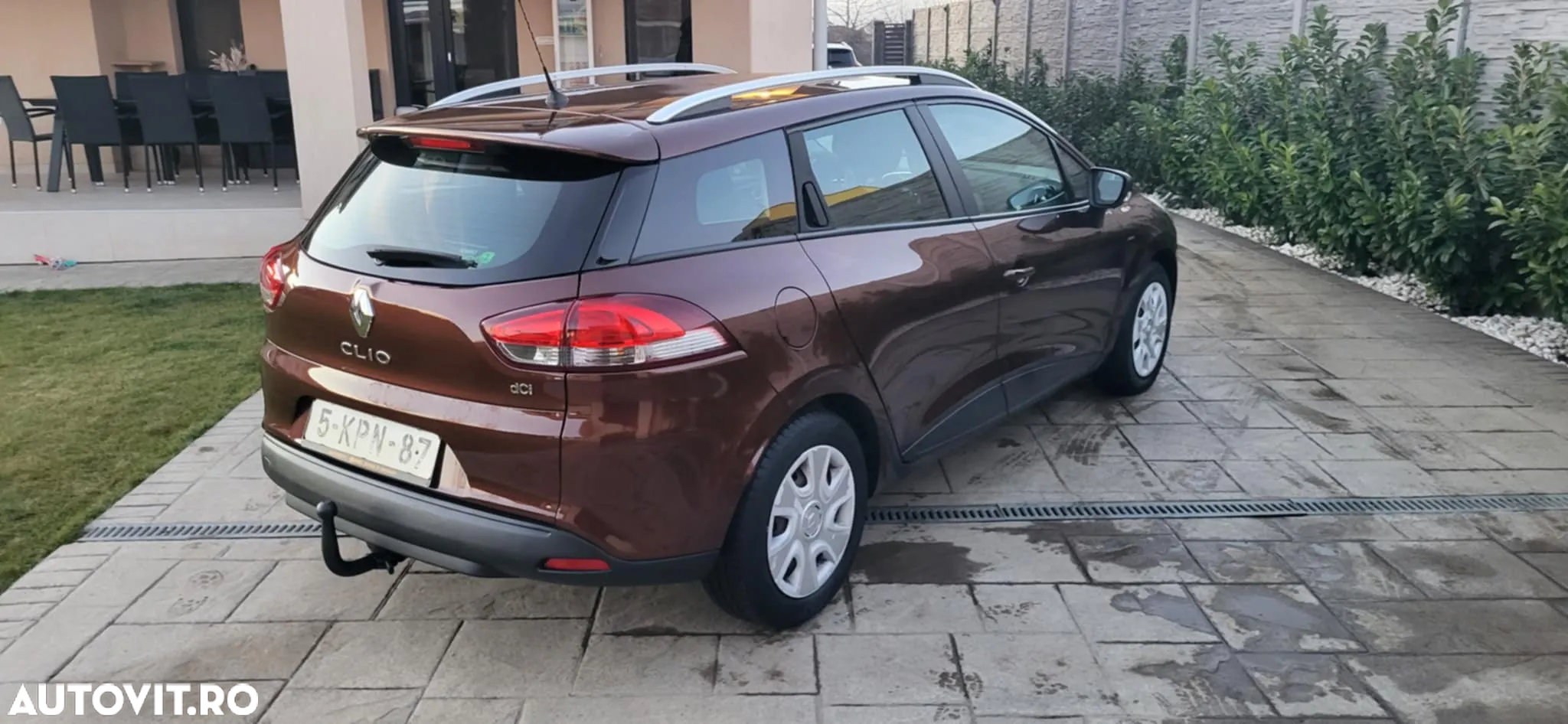 Renault Clio - 8