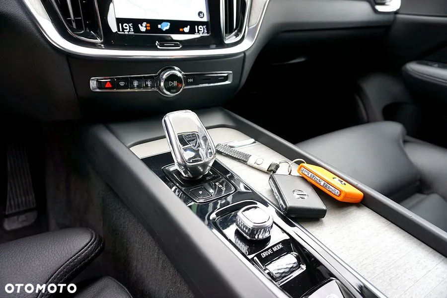 Volvo V60 B5 B Geartronic Inscription - 25