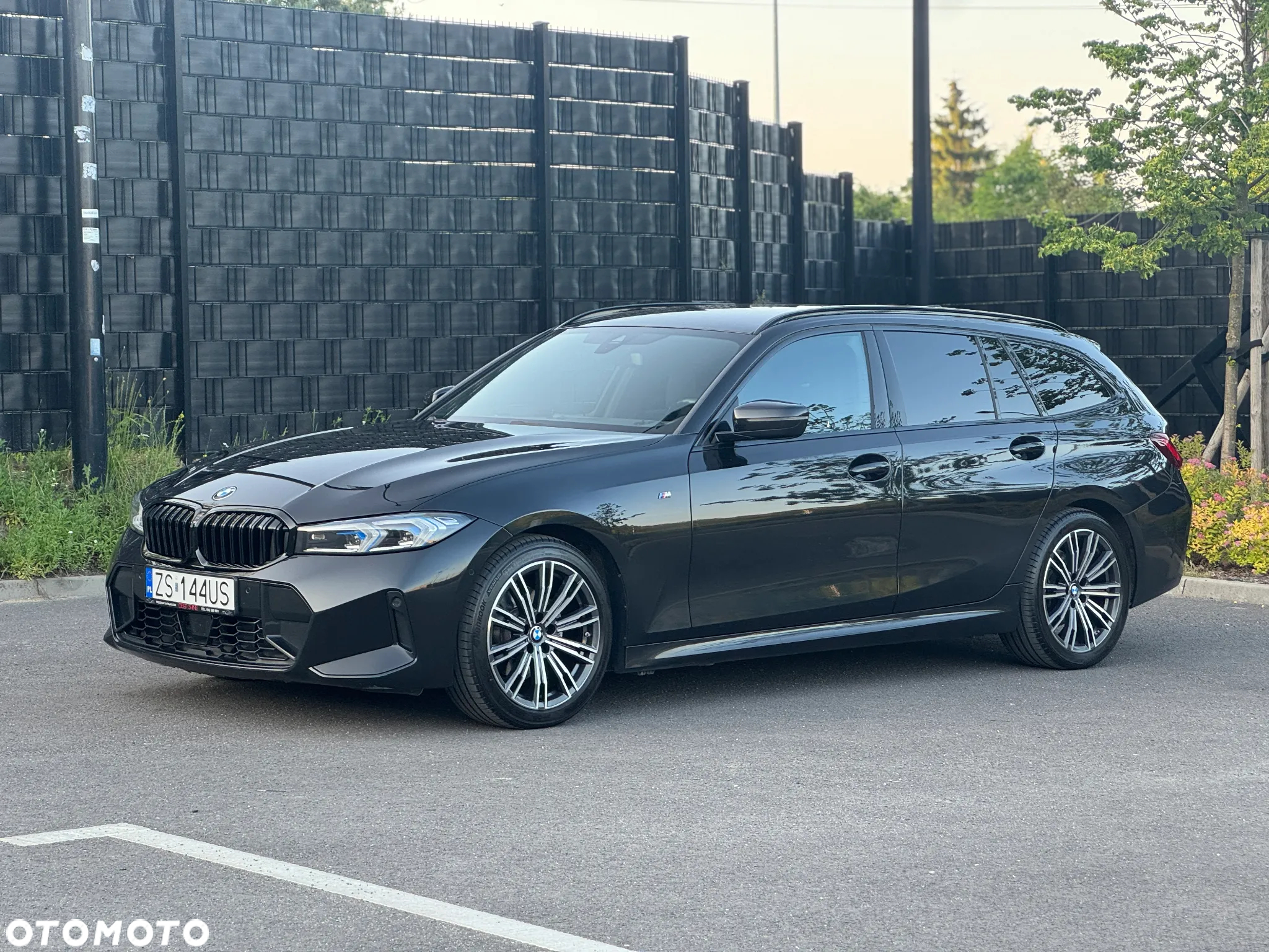 BMW Seria 3 320d xDrive M Sport sport - 2
