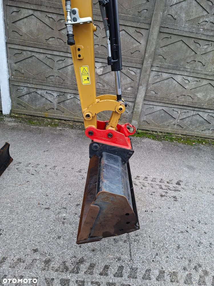 Caterpillar 301.6 05A - 21