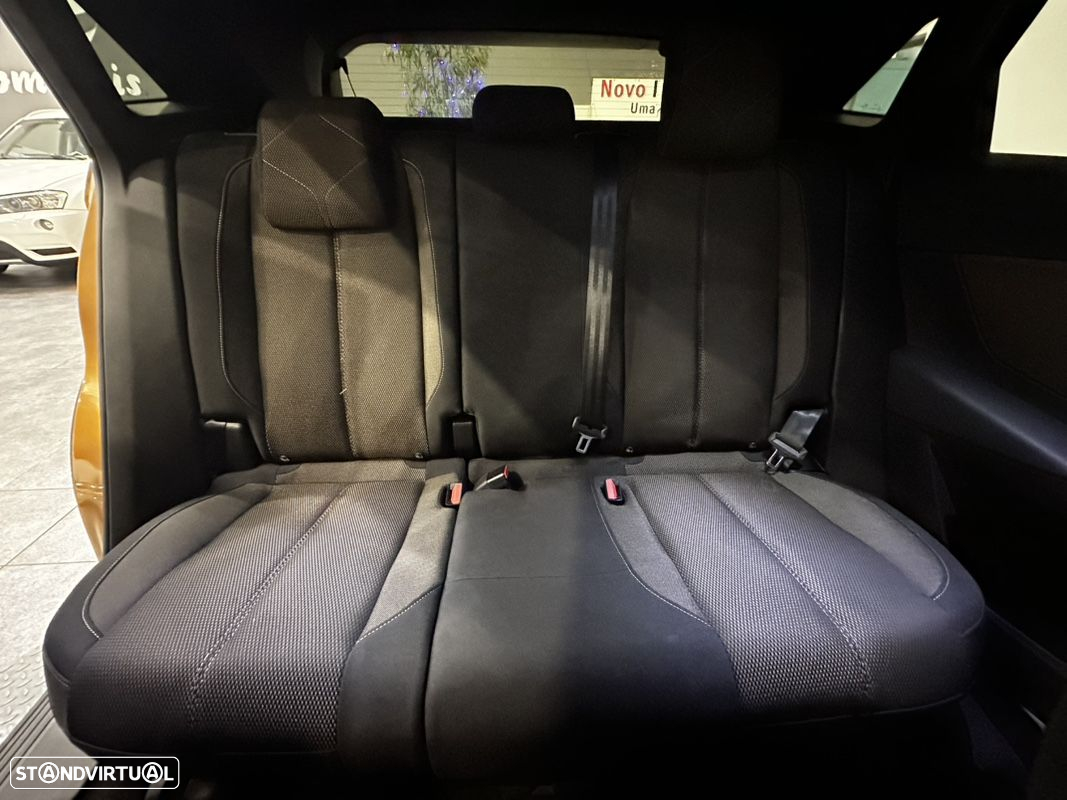 DS DS7 Crossback 1.5 BlueHDi Be Chic EAT8 - 28