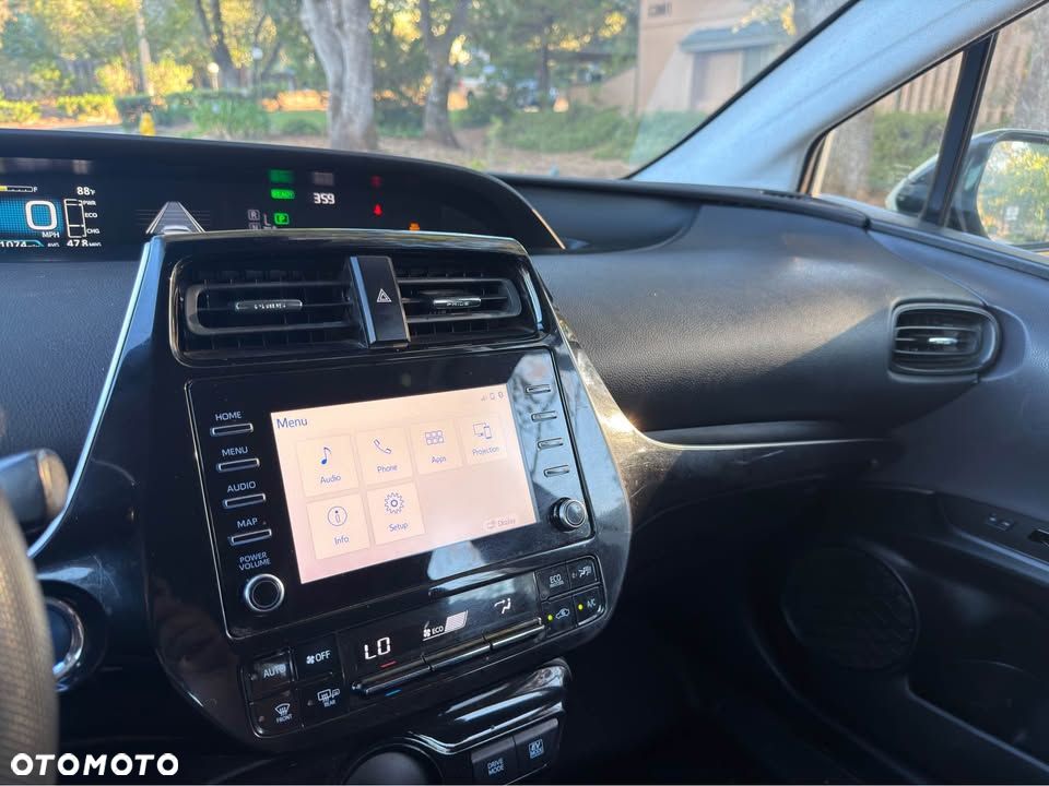 Toyota Prius 1.8 Hybrid Executive - 11