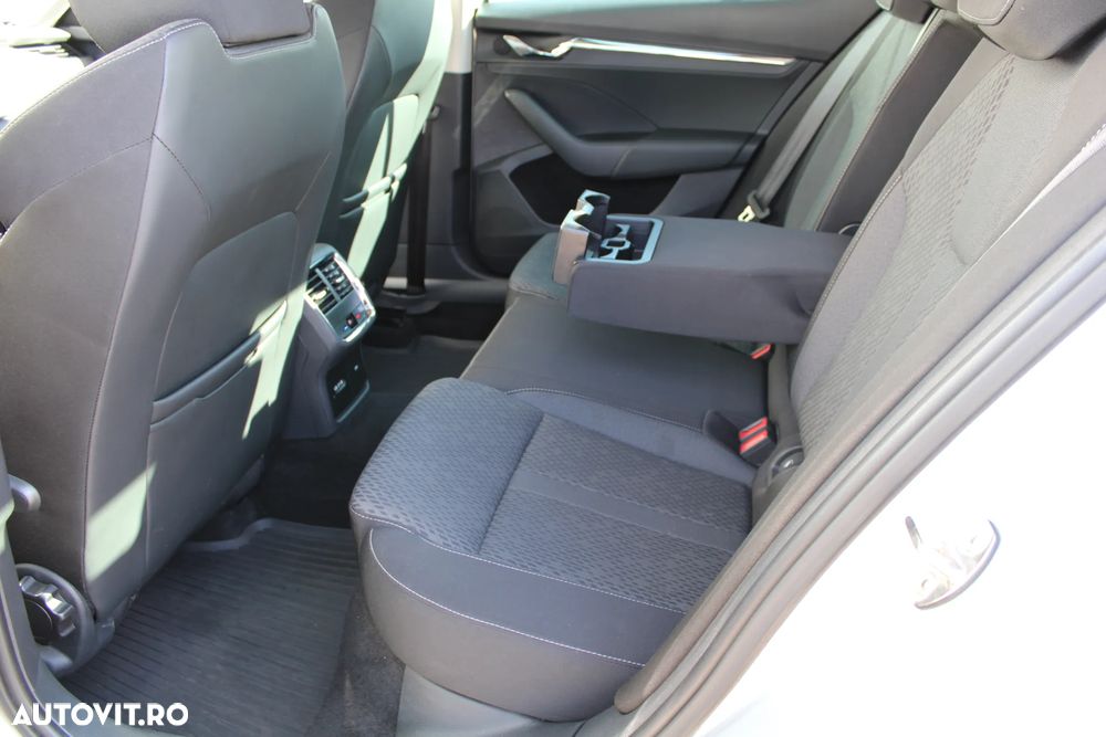 Skoda Octavia 1.5 TSI Style - 12