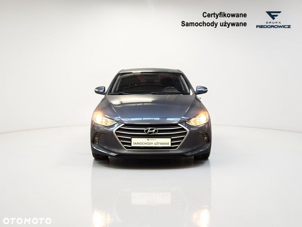 Hyundai Elantra 1.6 Classic Plus - 14
