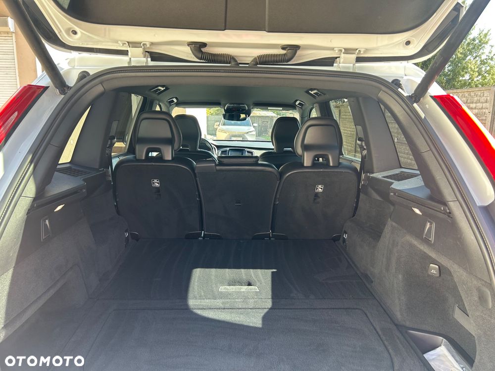 Volvo XC 90 B5 D AWD R-Design - 14