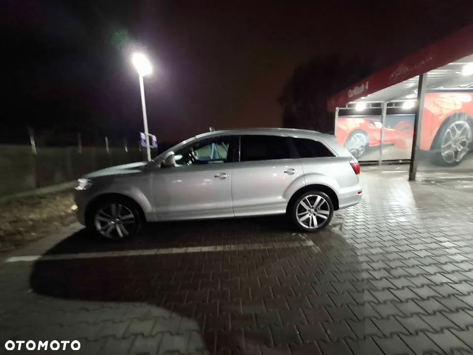 Audi Q7 - 5