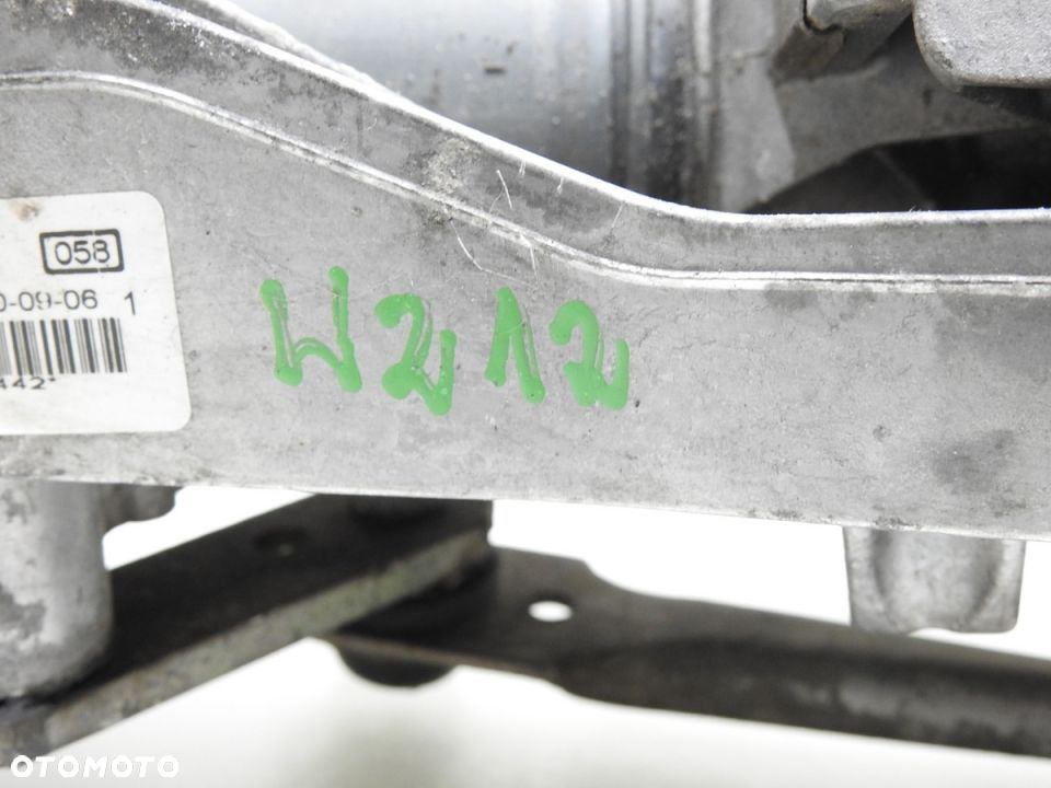 MECHANIZM WYCIERACZEK PRZEDNICH MERCEDES W212 - 10