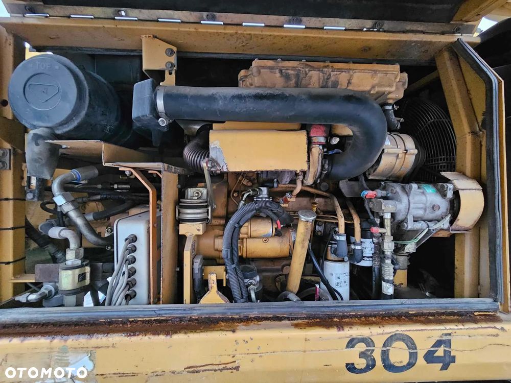 Caterpillar M312 - 9