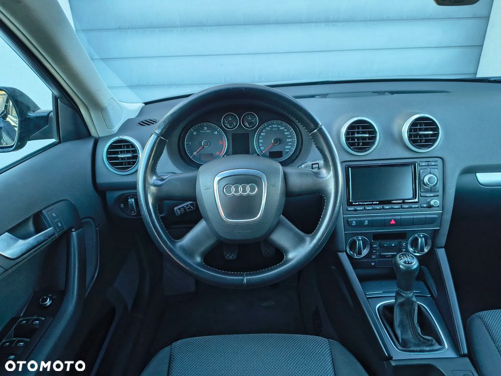 Audi A3 Sportback - 25